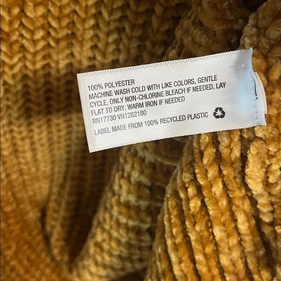 a new day chunky knit sweater top XL gold mustard V neckline pullover cozy soft - Picture 11 of 11